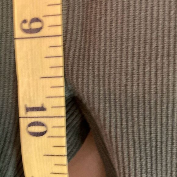 Slightly flawed- Daily Practice by Anthropologie Frill High Rise Leggings NWT - Picture 4 of 10